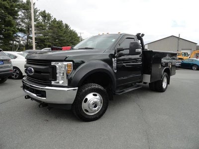 2019 Ford F-350 Super Duty 4X4 XLT 2DR Regular Cab 145 In. WB DRW Chassis
