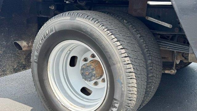 2022 Ford F-350 Super Duty XL