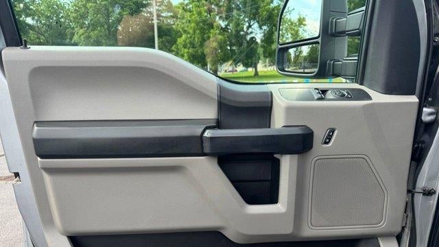 2022 Ford F-350 Super Duty XL