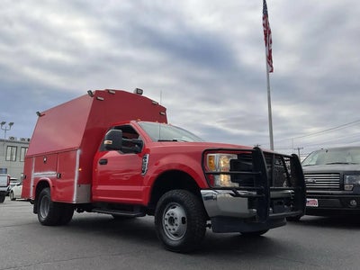 2017 Ford F-350 Super Duty 4X4 XL 2DR Regular Cab 145 In. WB DRW Chassis