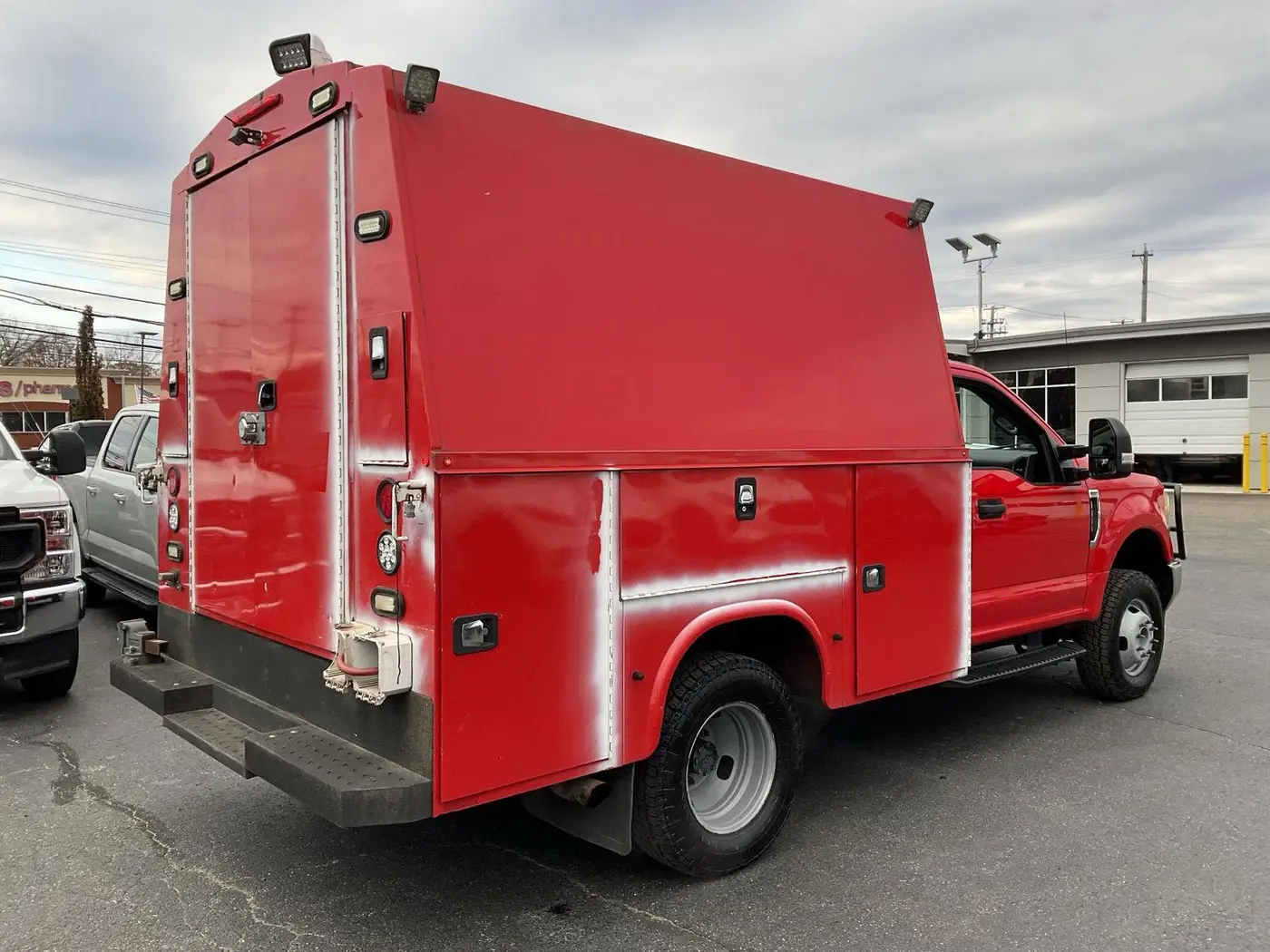 2017 Ford F-350 - $16,995