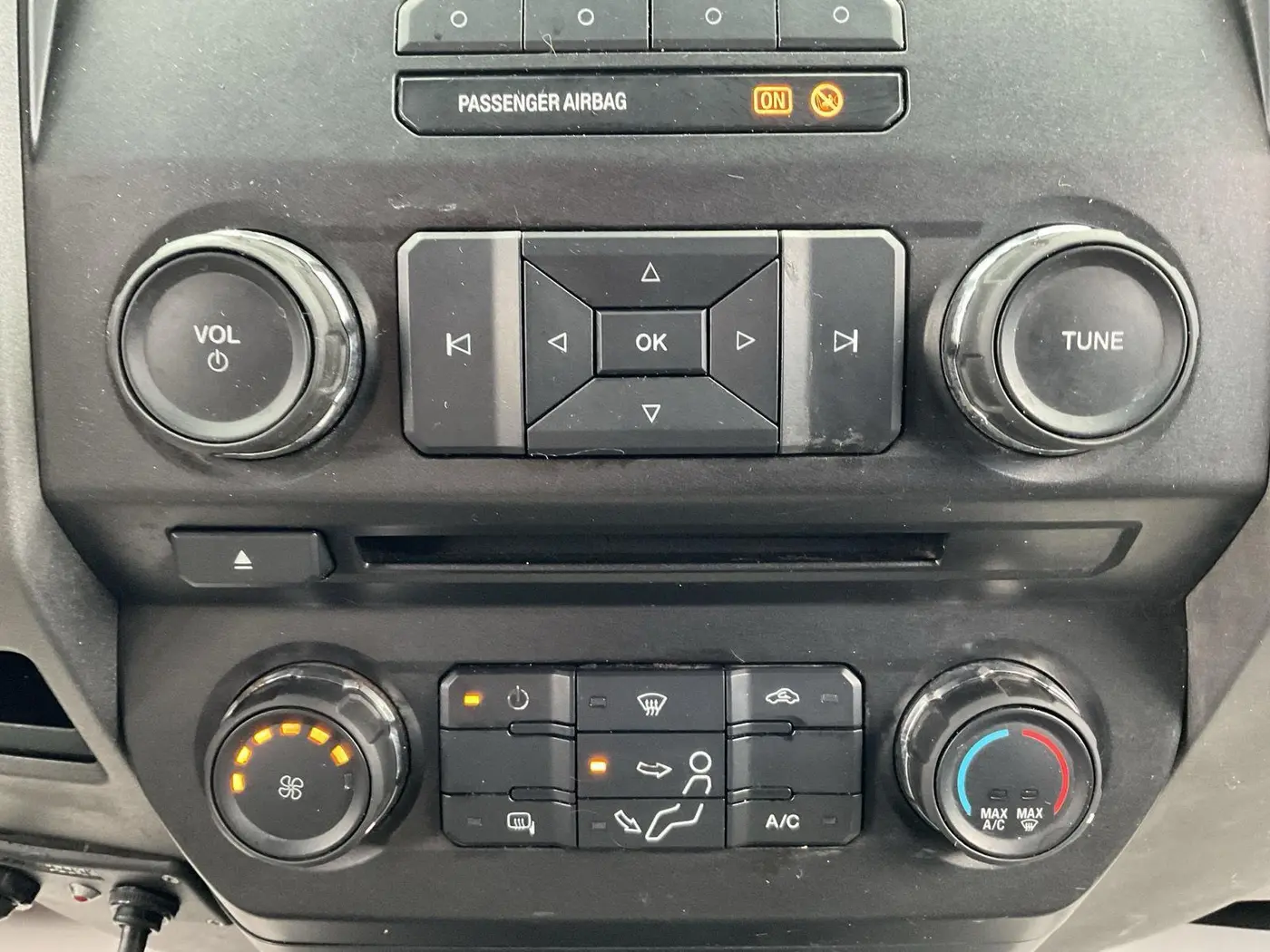 2017 Ford F-350 - $16,995