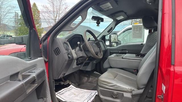 2013 Ford F-350 Super Duty XL