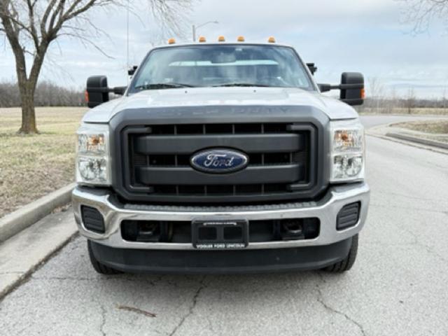 2016 Ford F-350 - $24,977