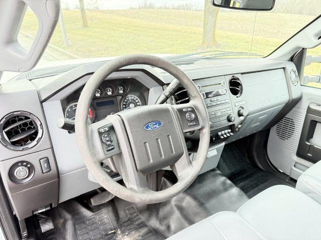 2016 Ford F-350 - $24,977