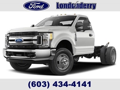 2019 Ford F-350 Super Duty 4X4 XLT 2DR Regular Cab 145 In. WB DRW Chassis