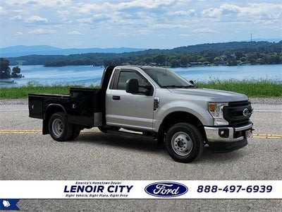 2021 Ford F-350 Super Duty 4X4 XLT 2DR Regular Cab 169 In. WB DRW Chassis