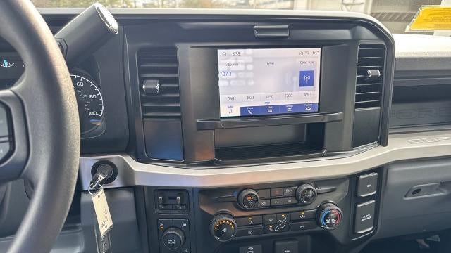 2025 Ford F-350 Super Duty XL