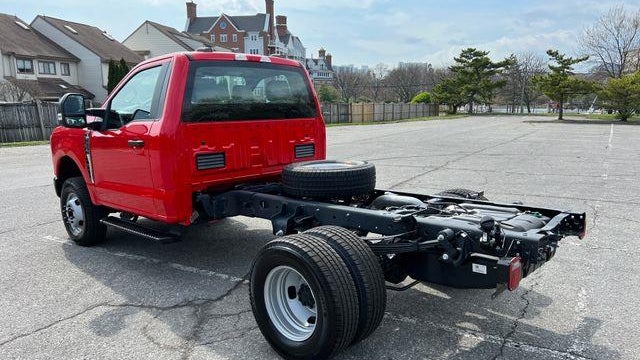 2026 Ford F-350 Super Duty XL
