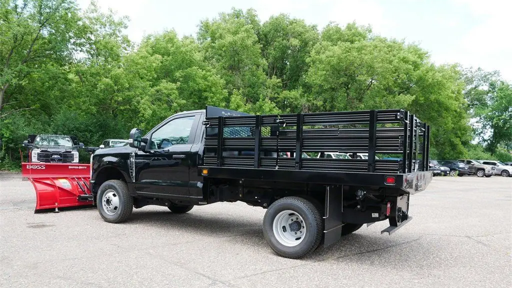 2023 Ford F-350 Super Duty XL