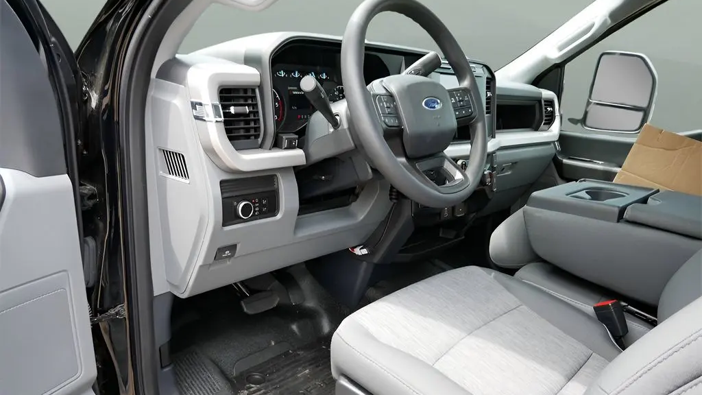 2023 Ford F-350 Super Duty XL