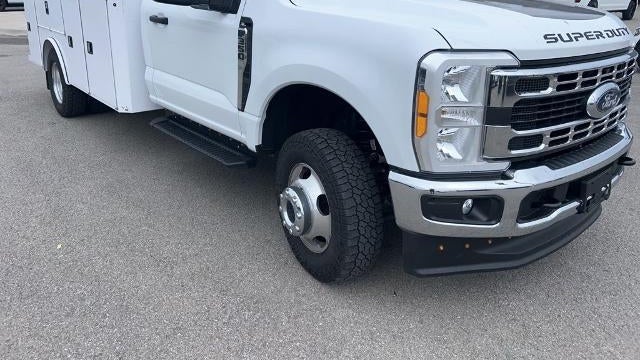 2023 Ford F-350 Super Duty XL