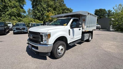 2019 Ford F-350 Super Duty 4X4 XLT 2DR Regular Cab 145 In. WB DRW Chassis
