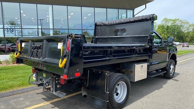 2023 Ford F-350 Super Duty XL
