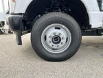 2024 F-350 Super Duty Thumbnail 4