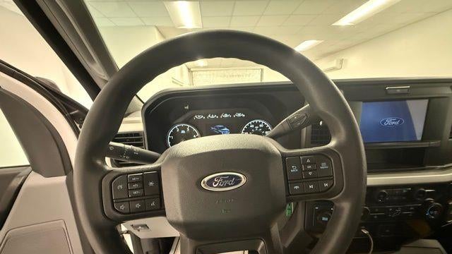 2025 Ford F-350 Super Duty XL