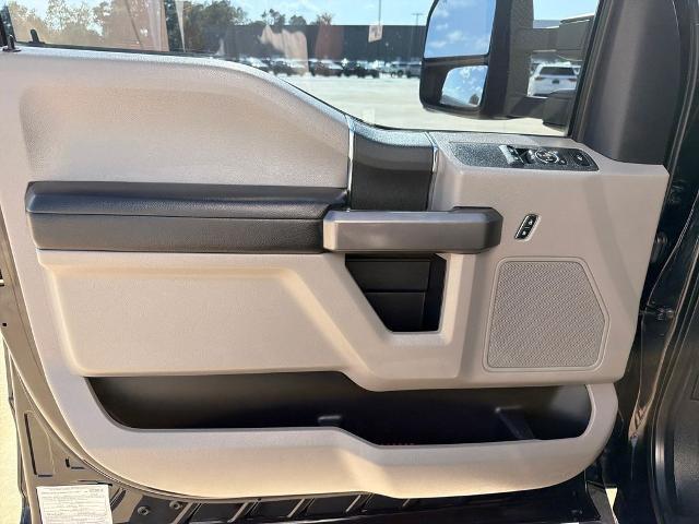 2019 Ford F-350 - $54,896