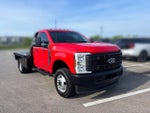2024 F-350 Super Duty Thumbnail 4