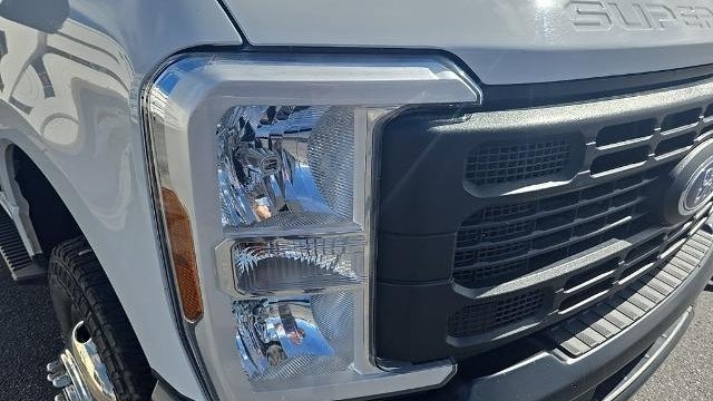 2024 Ford F-350 Super Duty XL