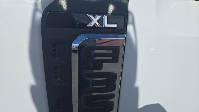 2024 Ford F-350 Super Duty XL