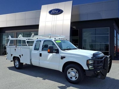 2009 Ford F-350 Super Duty 4X2 XL 4DR Supercab 162 In. WB SRW Chassis