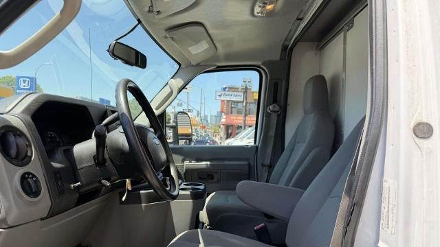 2017 Ford E-Series E-350 SD