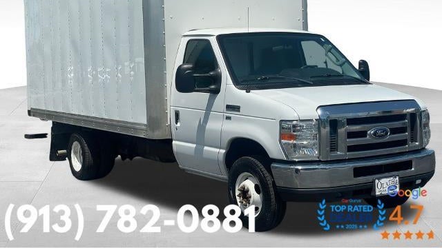 2017 Ford E-Series E-350 SD