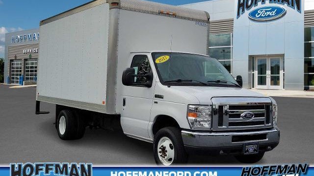 Preowned 2017 Ford E-Series E-350 SD for Sale