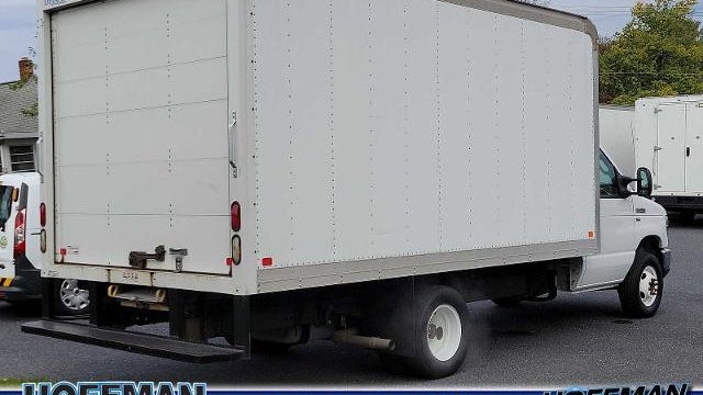2017 Ford E-Series E-350 SD