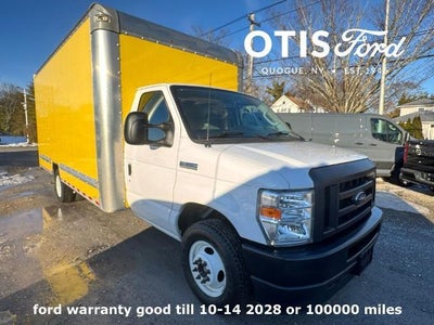 2022 Ford E-Series E-350 SD 2DR 138 In. WB SRW Cutaway Chassis