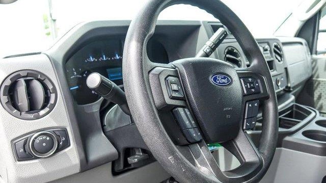 2022 Ford E-Series E-350 SD