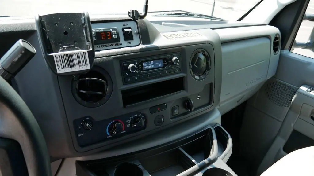 2023 Ford E-Series E-350 SD