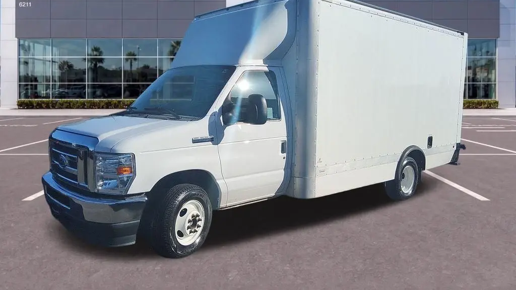 2022 Ford E-Series E-350 SD