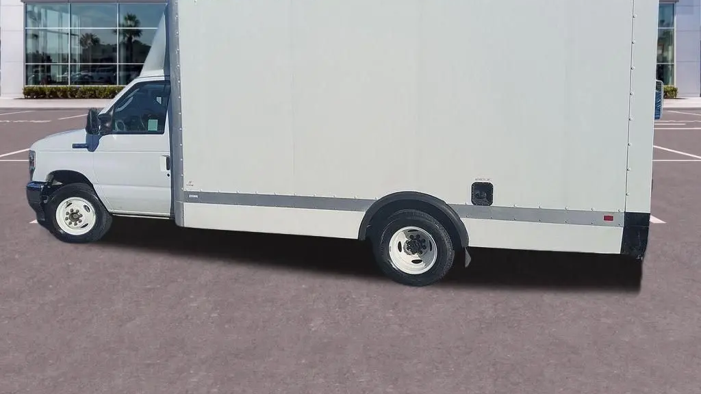 2022 Ford E-Series E-350 SD