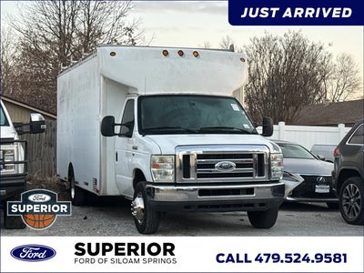 2013 Ford E-Series E-350 SD 2DR 138 In. WB DRW Cutaway Chassis