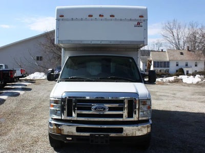 2013 Ford E-Series E-350 SD 2DR 138 In. WB DRW Cutaway Chassis