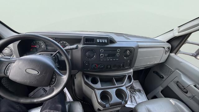 2015 Ford E-Series E-350 SD