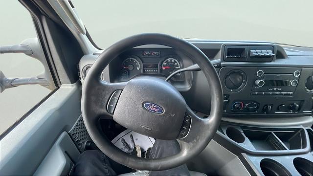 2015 Ford E-Series E-350 SD