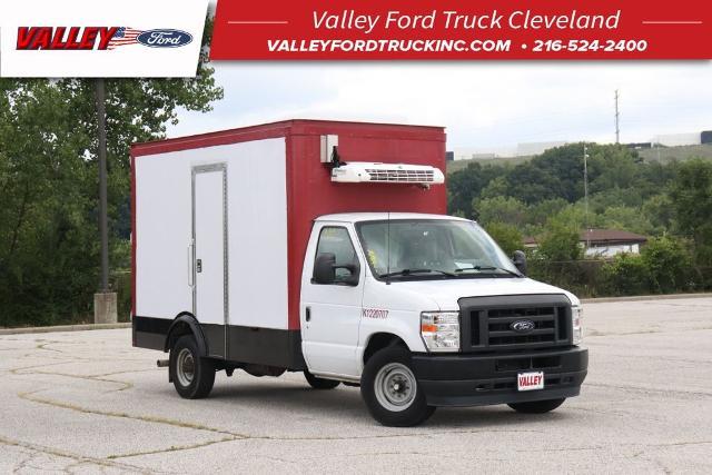 2024 Ford E-350