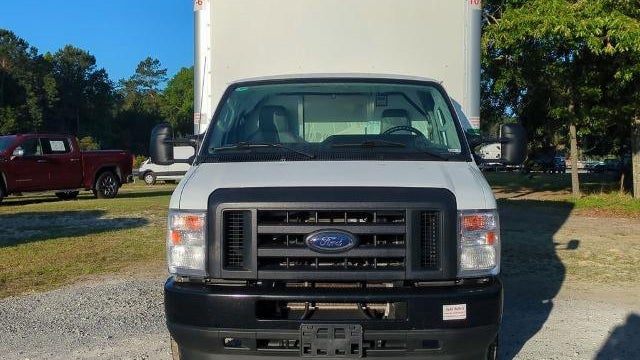 2024 Ford E-Series E-350 SD