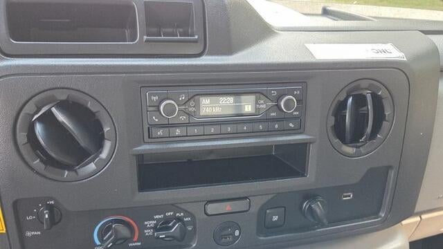 2024 Ford E-Series E-350 SD