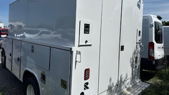 2024 Ford E-Series E-350 SD