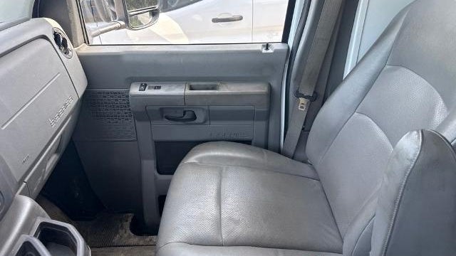 2024 Ford E-Series E-350 SD
