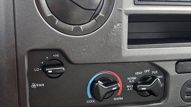 2025 Ford E-Series E-350 SD
