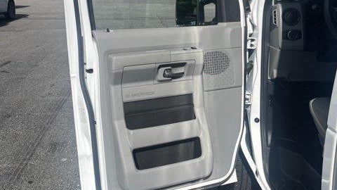 2024 Ford E-Series E-350 SD