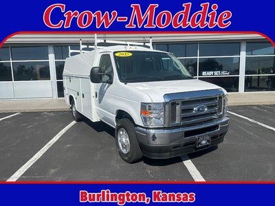 2025 Ford E-Series E-350 SD 2DR 138 In. WB SRW Cutaway Chassis