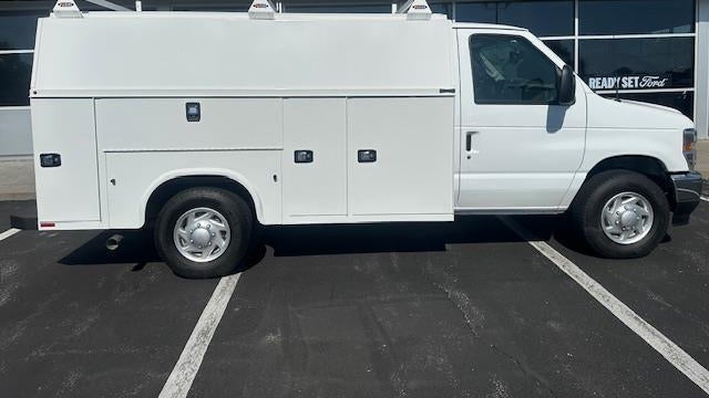 2025 Ford E-Series E-350 SD