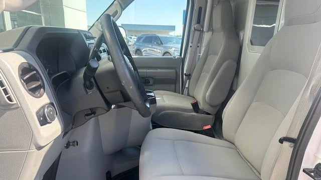 2025 Ford E-Series E-350 SD