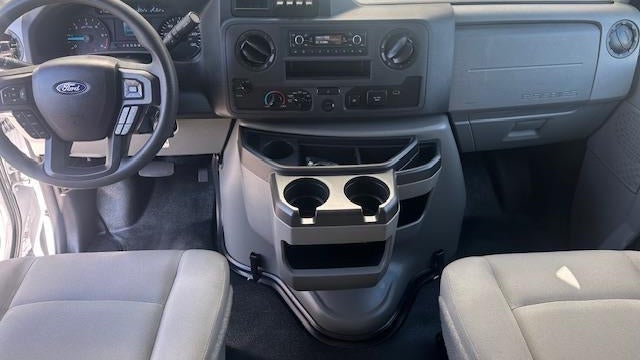 2025 Ford E-Series E-350 SD