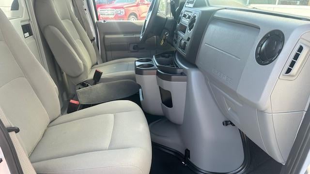 2025 Ford E-Series E-350 SD